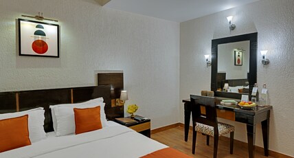 8fold- Pinecrest by Larisa@5 mins drive from Bhimtal Lake Room Type - Standard Room