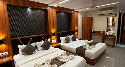 Hotel Avion Park Mumbai Room Type - Four Bedded Room Hotel Avion Park Mumbai Room Type - Four Bedded Room