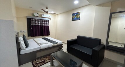 Hotel Adyasha Room Type - King Room