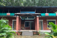 HolidayDusk   Deesha Villa