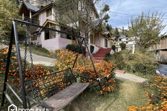 Snow Summer View: 4BR Cottage Manali By Homeyhuts