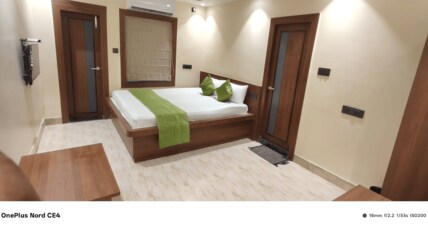 Hotel La-Mishika Room Type - SINGLE Deluxe 1