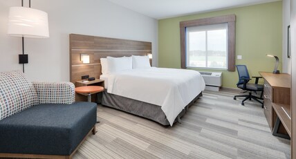 Holiday Inn Express & Suites - Plano - The Colony Room Type - 1 King Bed Suite Comm Accessible Tub