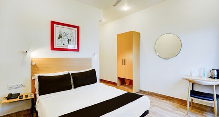 Townhouse Tirupati Room Type - Deluxe
