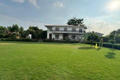Address of 4 Bhk Duplex Farmhouse in Noida 135