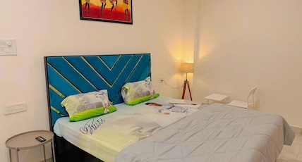 Charming Room with Private Bathroom In Raja bazar Room Type - Charming Room with Private Bathroom In Raja bazar