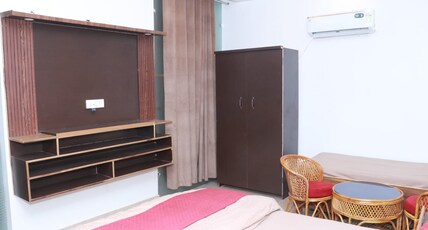 MADHUSUDAN FARM Room Type - Deluxe Room