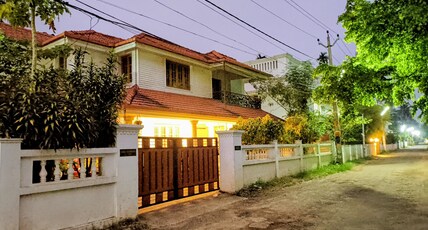 Rust and Ivy Room Type - Rust and Ivy