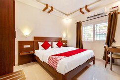 Super Hotel O Resida Elite Service Apartments Near Manipal hospital