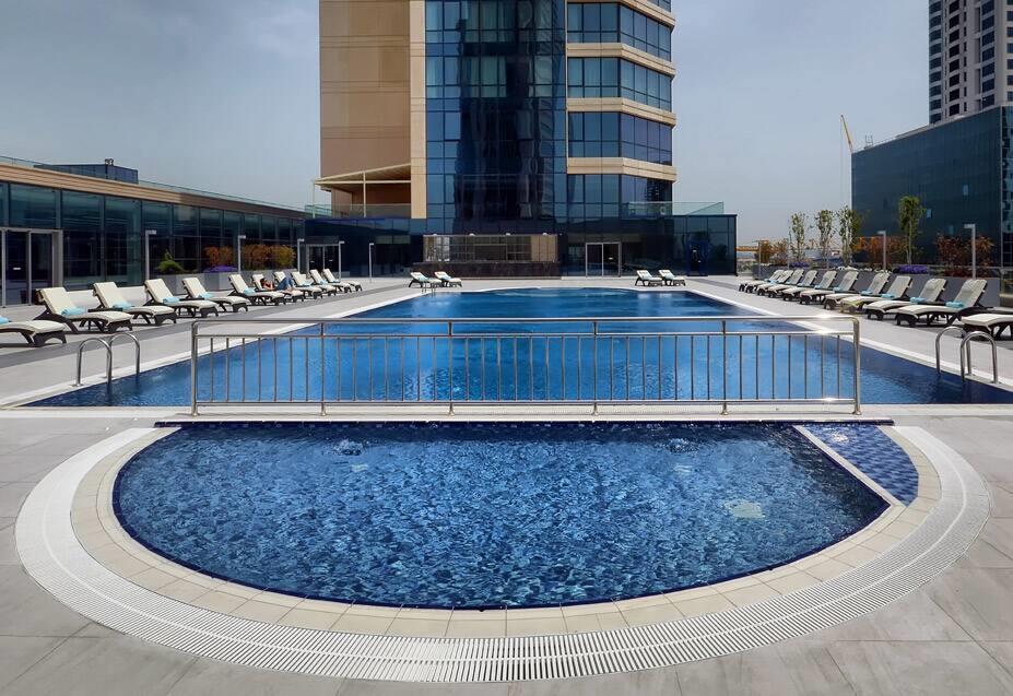 Wyndham Grand Istanbul Levent - Tap to explore photos