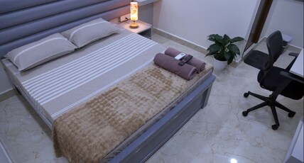Yendluris Work Ready Private Room Gachibowli Room Type - Yendluris Work Ready Private Room Gachibowli