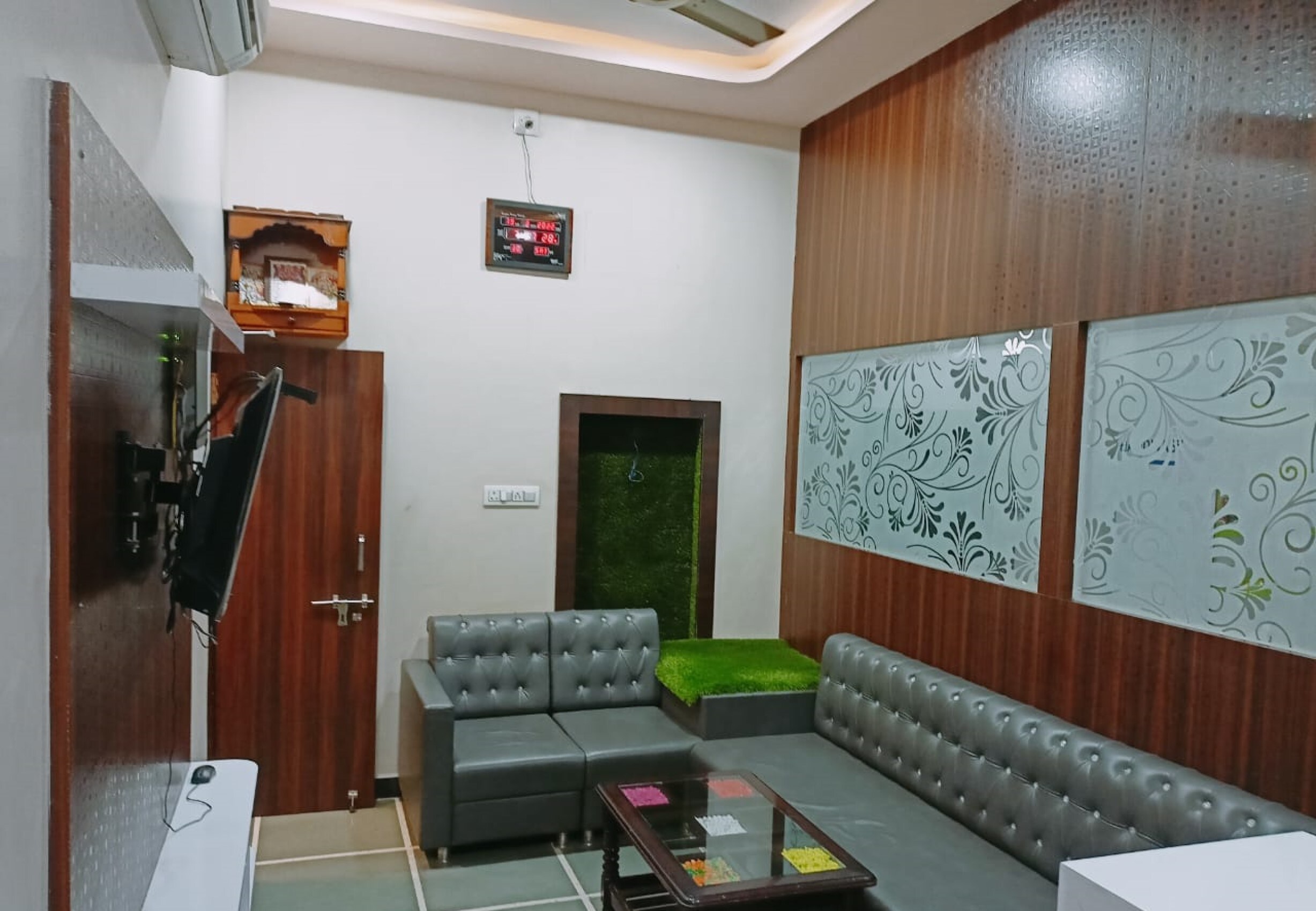 Main gallery