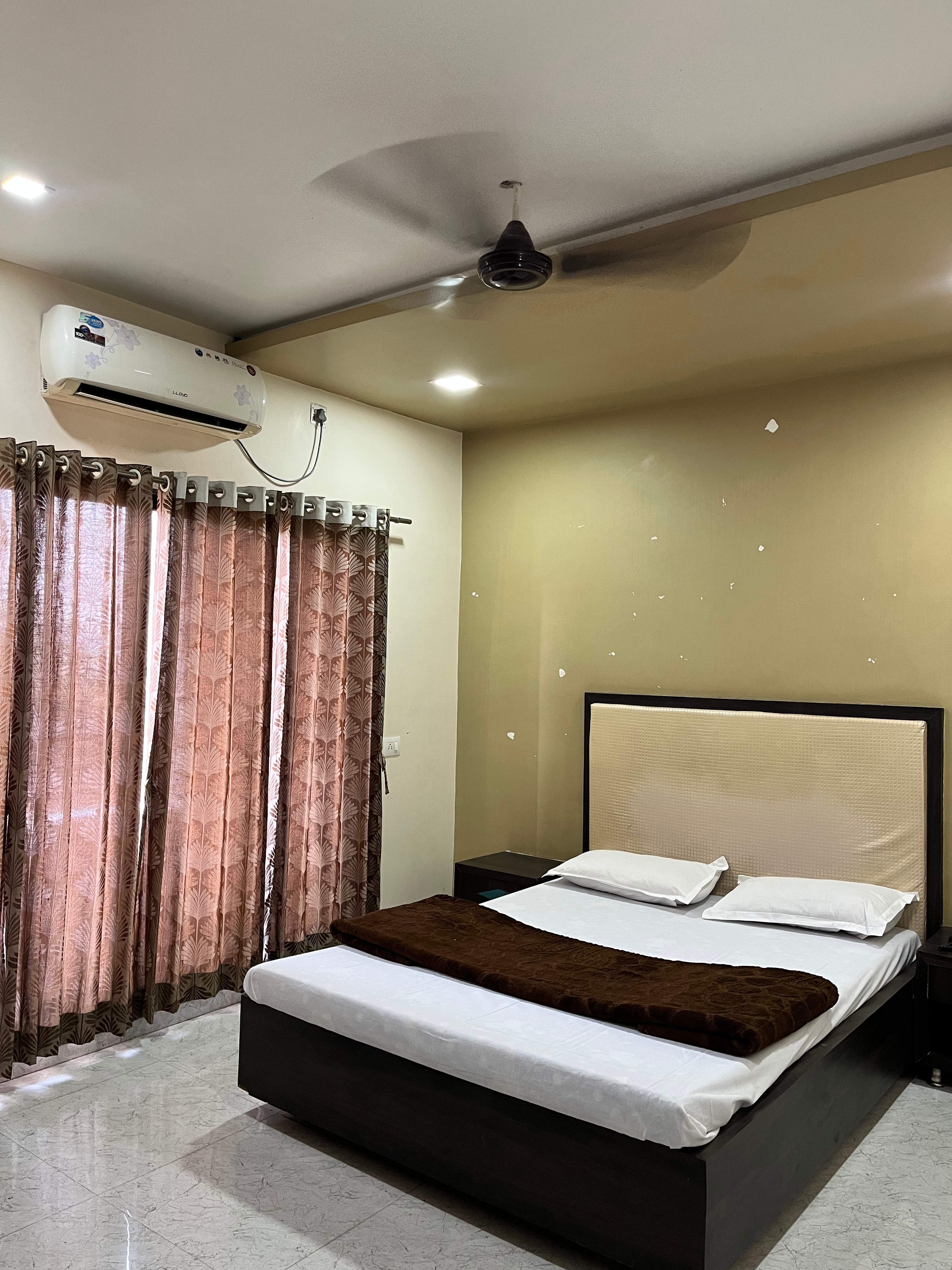 Hotel Bhagyalaxmi - Tap to explore photos