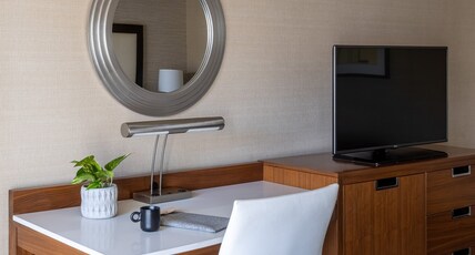 Crowne Plaza Phoenix - Chandler Golf Resort Room Type - 2 Queen Standard Balcony