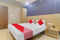 Hotel O The Botanica Grand