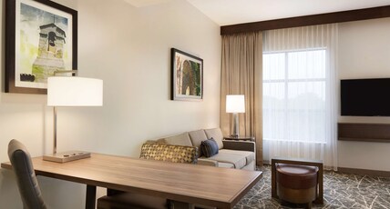 Embassy Suites by Hilton San Antonio Brooks Hotel & Spa Room Type - 1 KING STUDIO SUITE