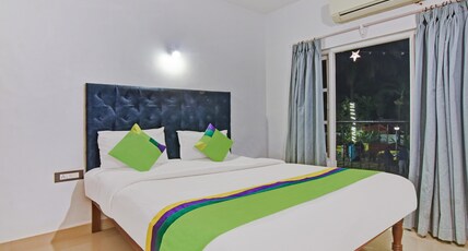 Santa Monica Resort-Calangute Room Type - Superior Pool View Room