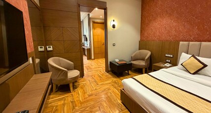 Hotel Cloud 9 Room Type - VIP Suite Room