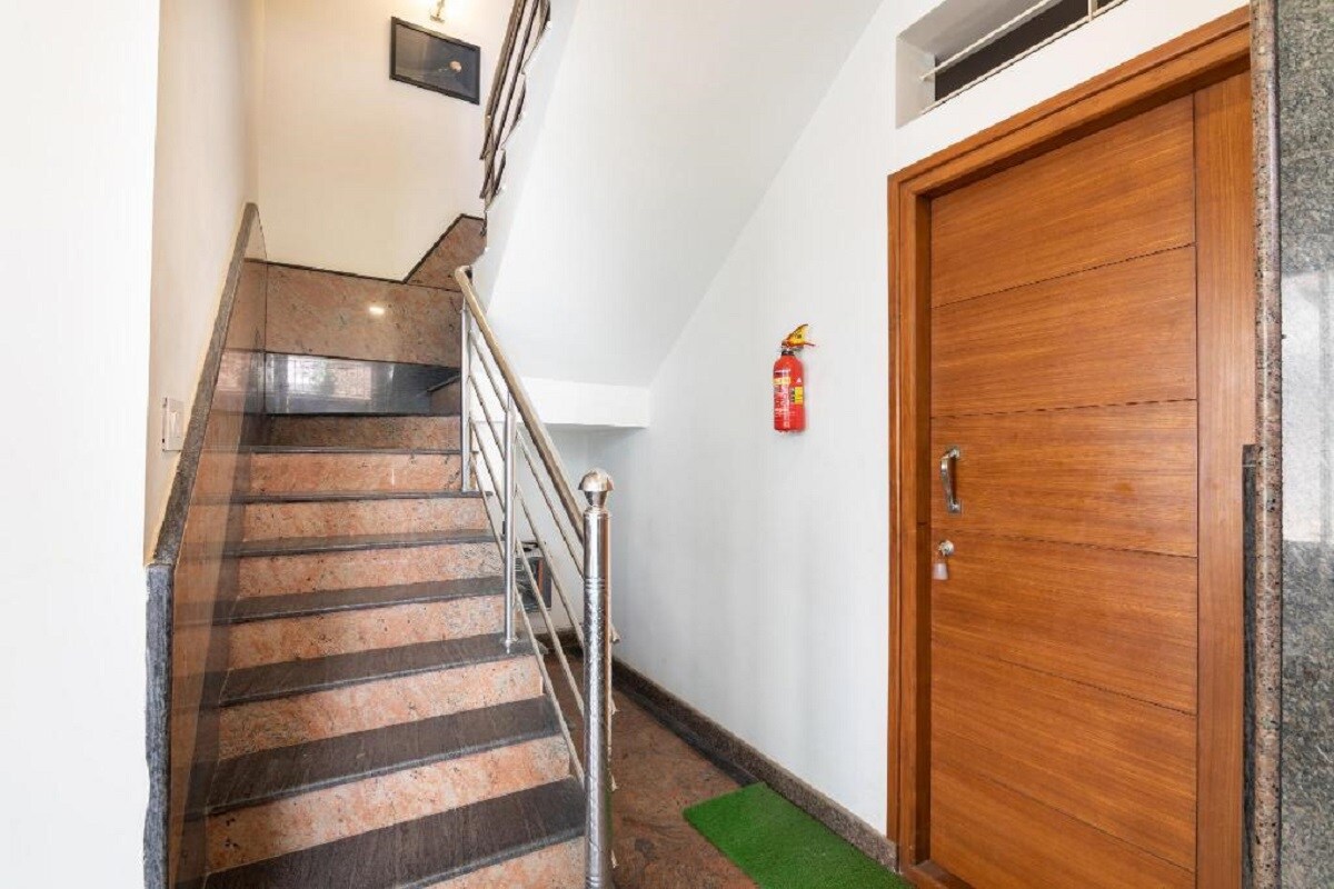 Crystal Suites - Tap to explore photos