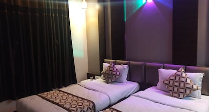 OM EXECUTIVE LODGE Room Type - Executive Twin AC