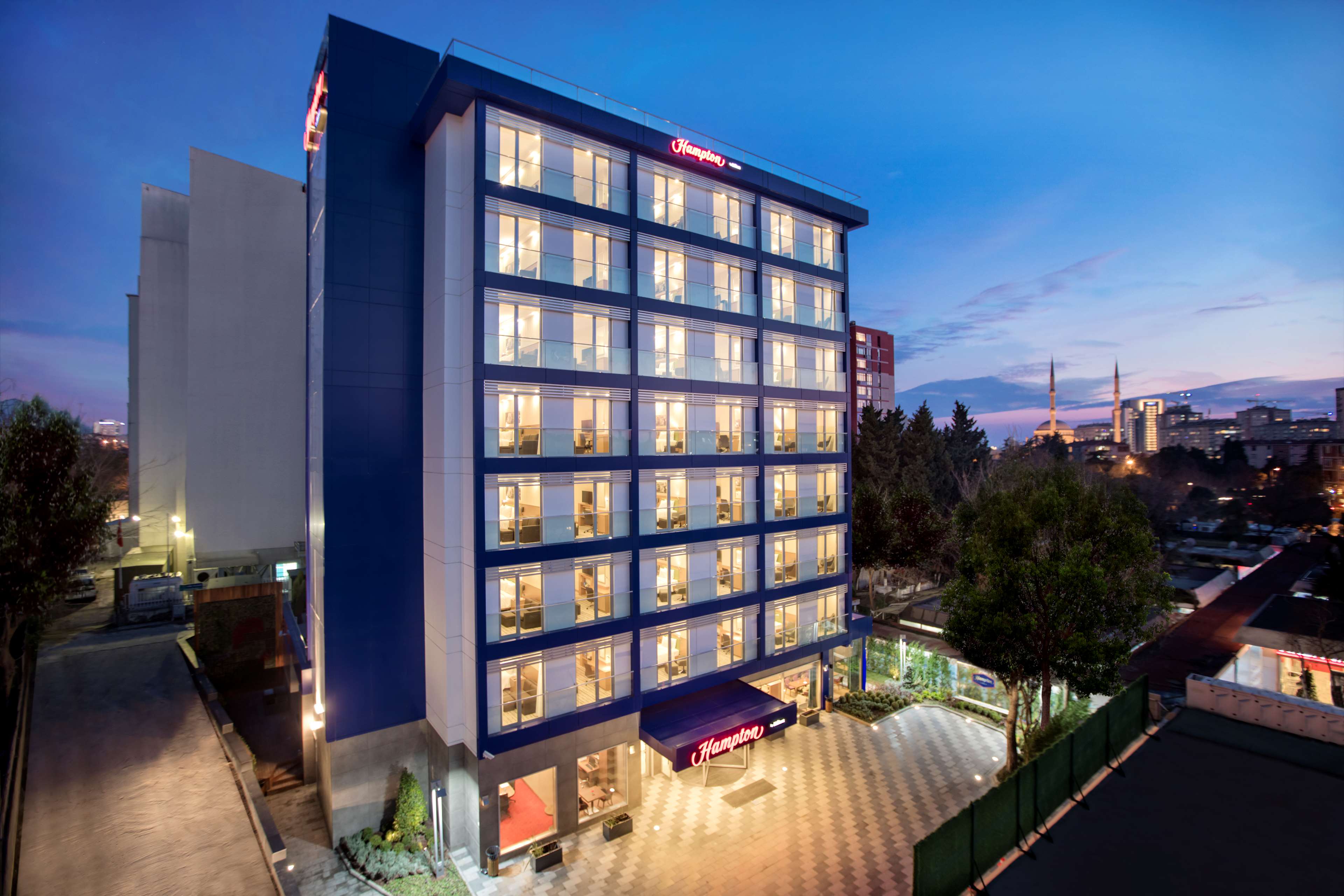 Hampton by Hilton Istanbul Atakoy - Tap to explore photos