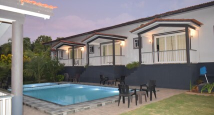 YoYo Vagator Goa Retreat Room Type - Deluxe Double Room With Pool View