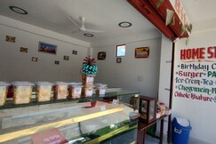 Hatu View Homestay - Food & Stay