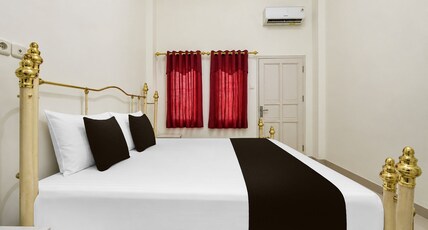 Hotel O Wisma Fortuner Room Type - Indonesia Standard Double