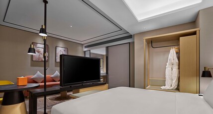 Hilton Garden Inn Anshan Haicheng Room Type - KING DELUXE ROOM