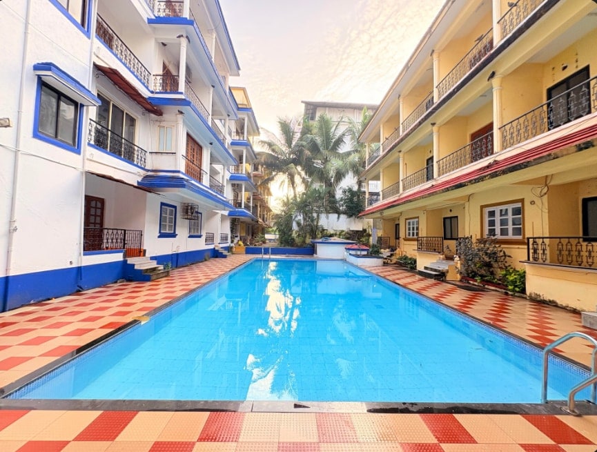 1BHK Pool Apartment in Candolim - Tap to explore photos