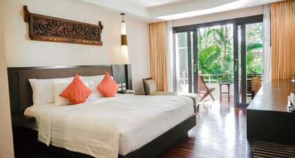 Rawi Warin Resort & Spa Room Type - Deluxe Room