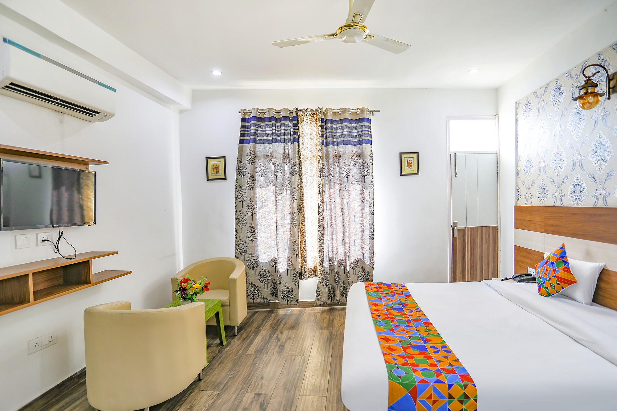 FabHotel Aravali Suites - DLF Phase 3 - Tap to explore photos