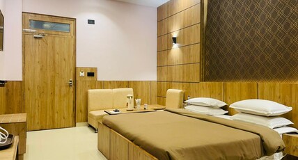 Hotel Shane Avadh Room Type - Deluxe Room