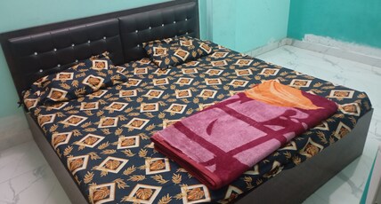 Shree Kashi Vishwanath guest house Room Type - Bedroom 2
