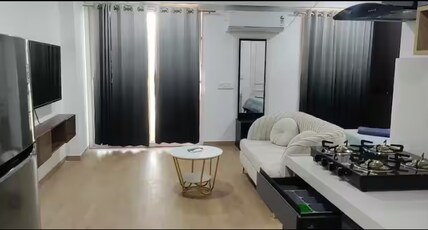 Sonya's Handmade Homes studio apartments in Viman nagar Room Type - Sonyas Airport studio 3 min away balcony 16