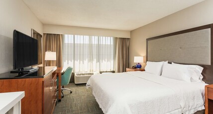 Hampton Inn by Hilton Manassas Room Type - 1 KING ACCESS TUB NONSMOK