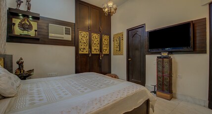 Khanna House Luxurious Marble Bungalow in Salt Lake Room Type - Room for Two (DN)