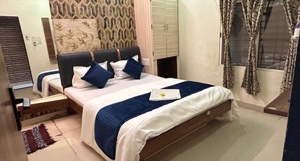 Hotel Mahakal Ashray Room Type - Two Bed AC Room