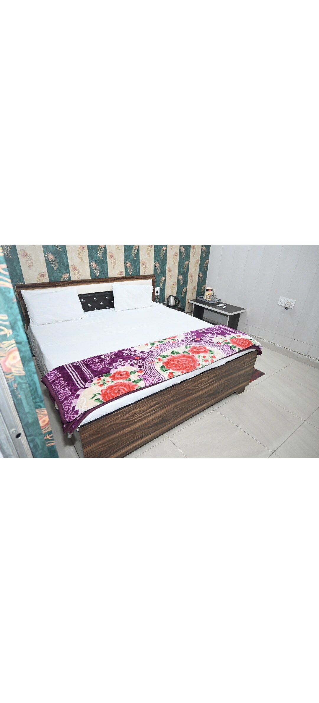 Siya ram guest house - Tap to explore photos