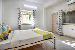 Hotel O Muktesh Chandra