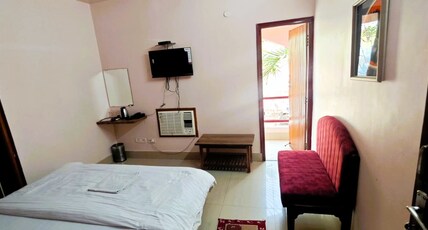 HOTEL VAISHNAVI Room Type - Semi Deluxe AC