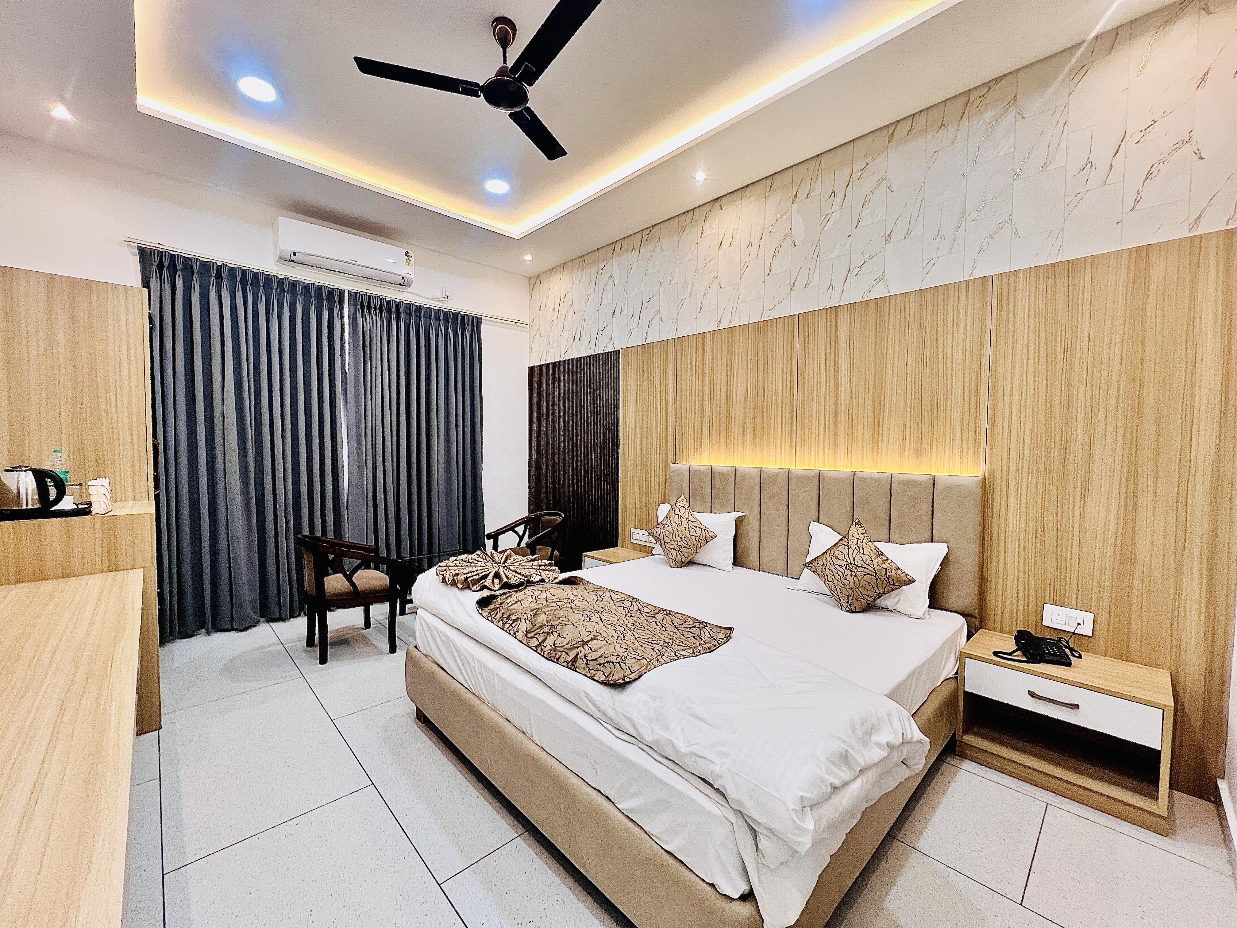 Aaravya Hotels & Banquets - Tap to explore photos