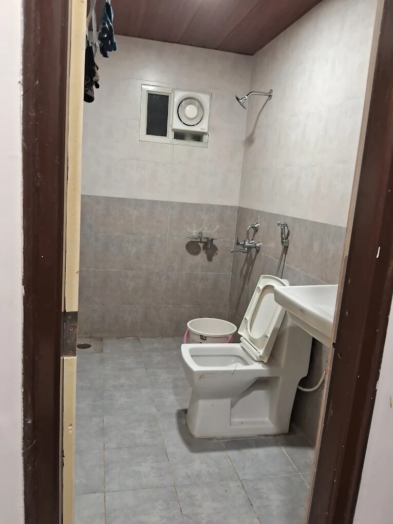 Hotel Hariprasad - Tap to explore photos