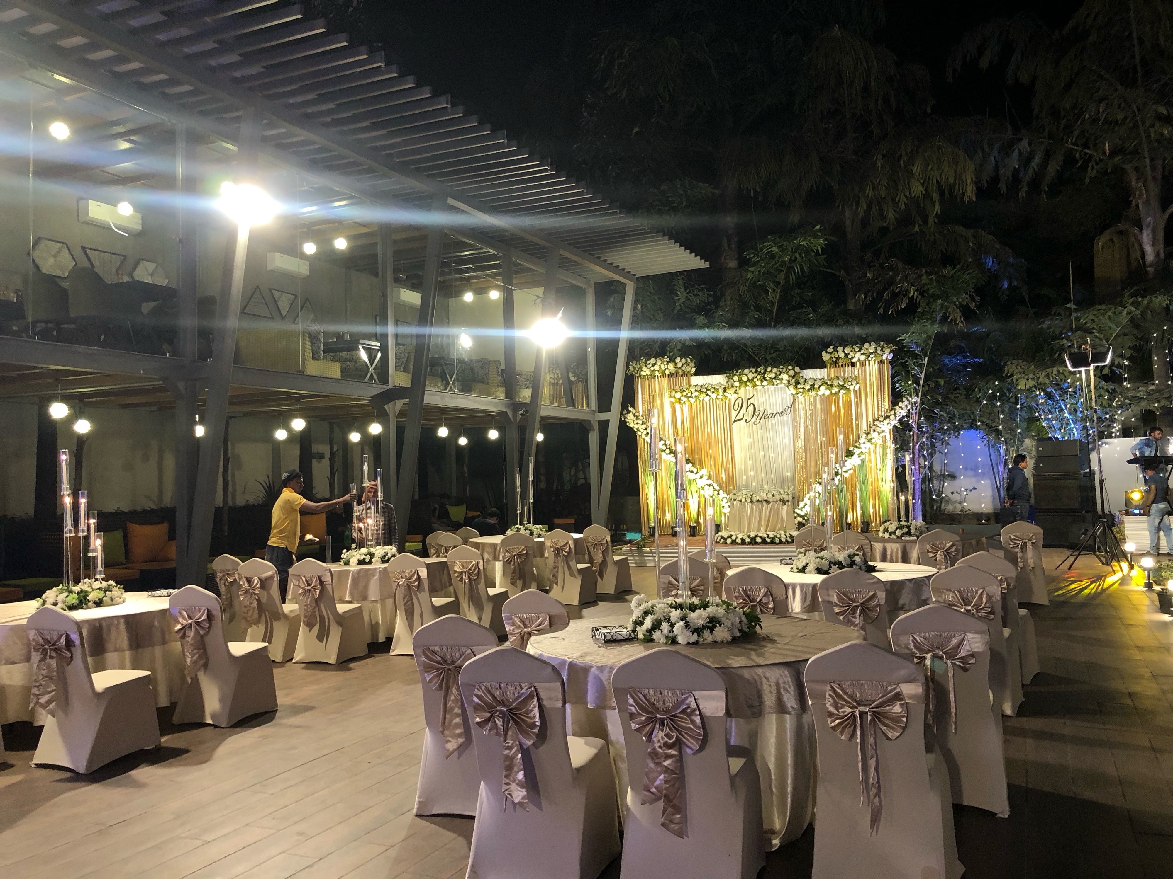 Hotel Shreshtha - Tap to explore photos