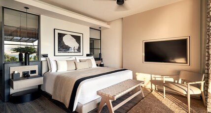LUX* Grand Baie Room Type - LUX Junior Suite