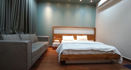 Hotel Center Point Room Type - Suite Room