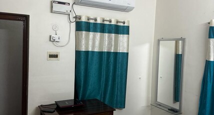 Temple View Home Stay Room Type - Family Interconnected Rooms