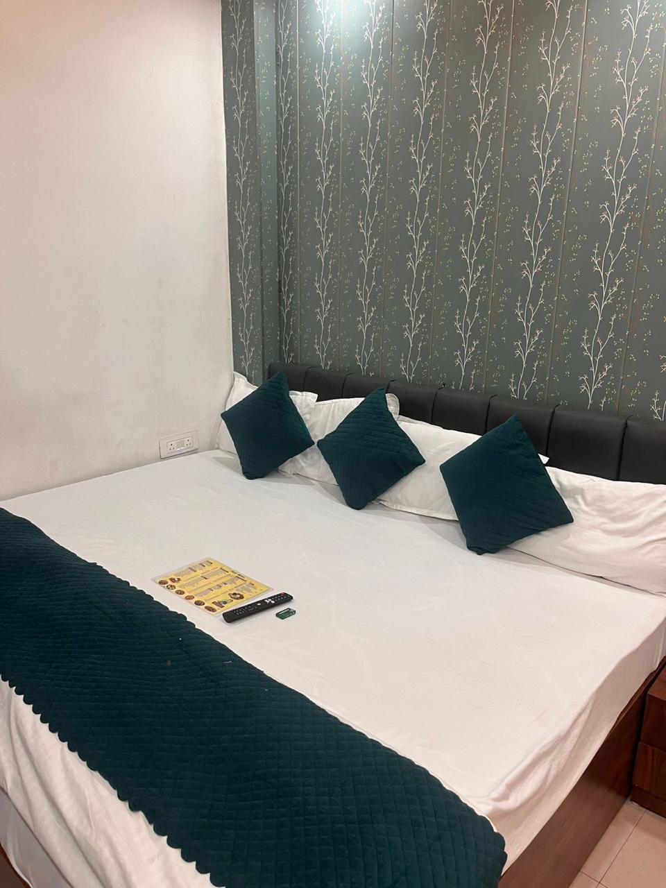 Shre Ishan Dev Inn - Tap to explore photos