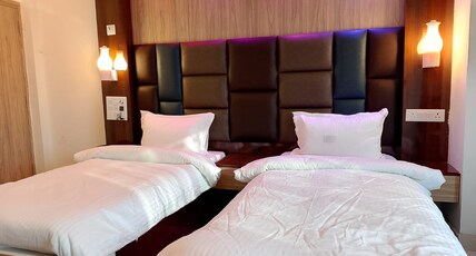 HOTEL KING PALACE Room Type - Hollywood Twin Room