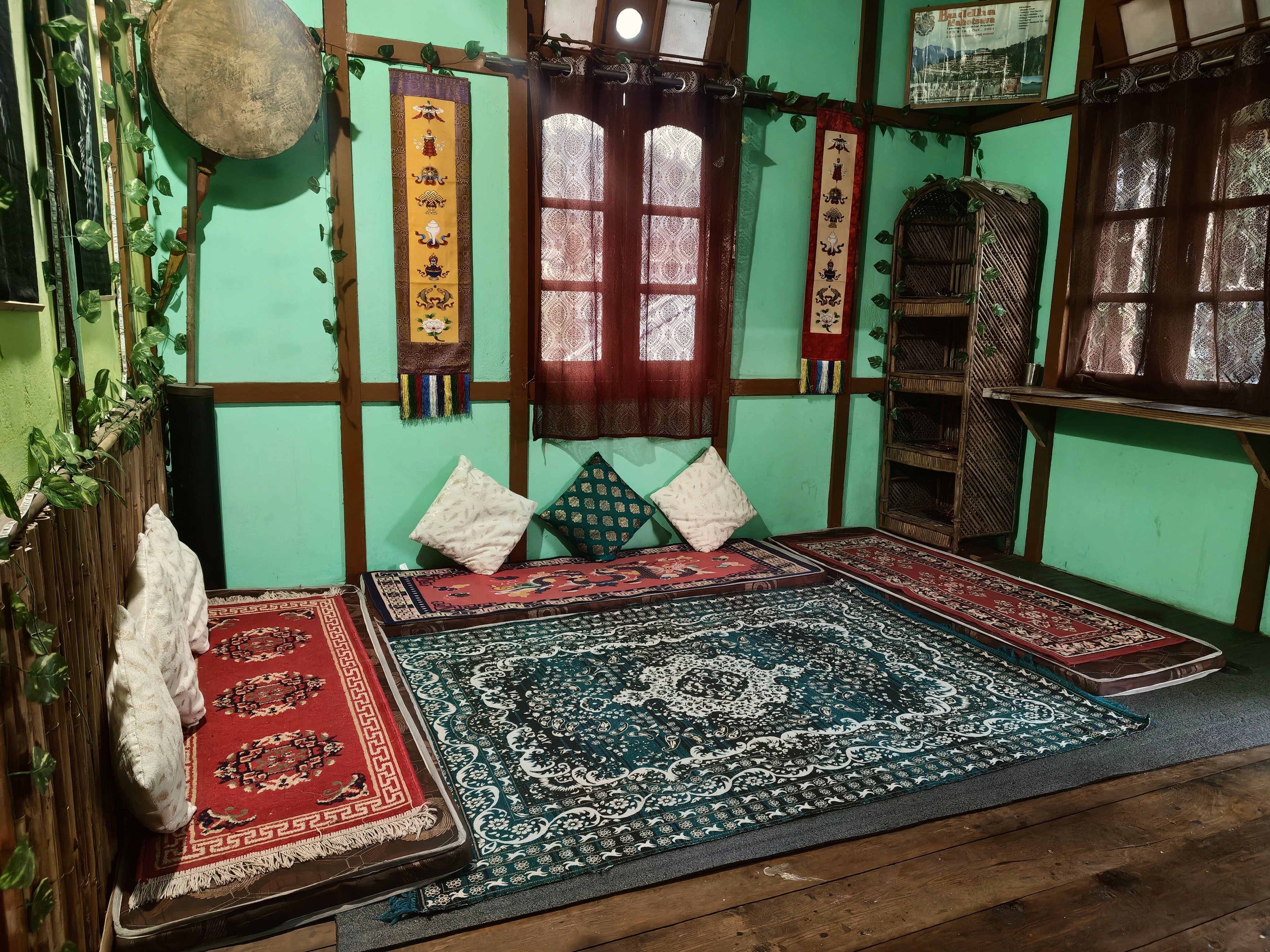Tenzo Homestay - Tap to explore photos